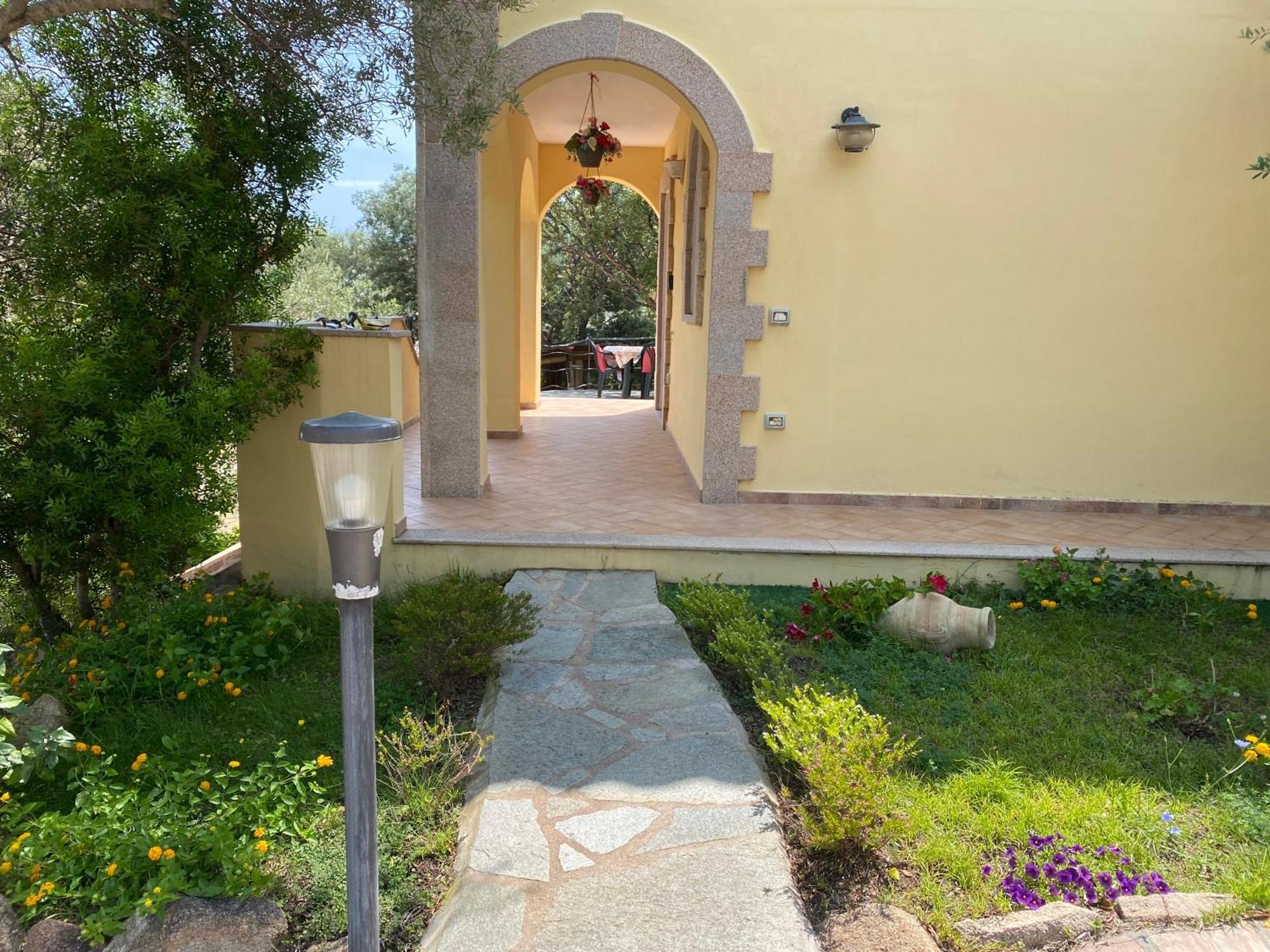 Case Vacanze Villa Rosita Сан Теодоро Екстериор снимка
